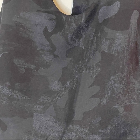 ZELLA Studio Lite Longline Sports Bra in Grey Depths Say My Name Camo NEW Small - Picture 2 of 6